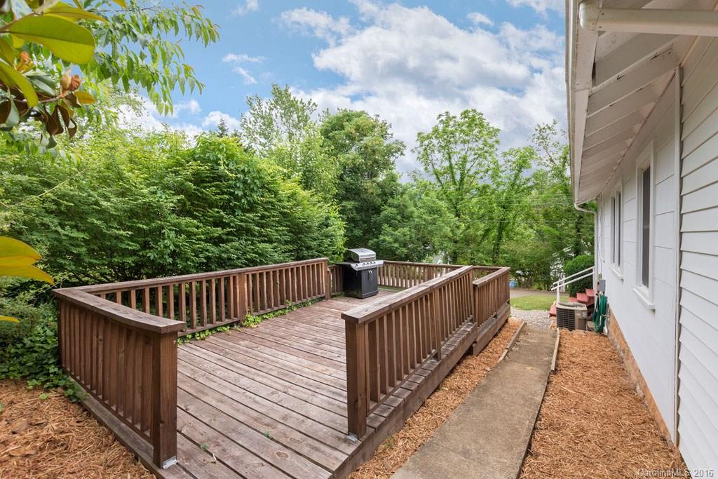 7 Killian Lane Asheville NC 28804