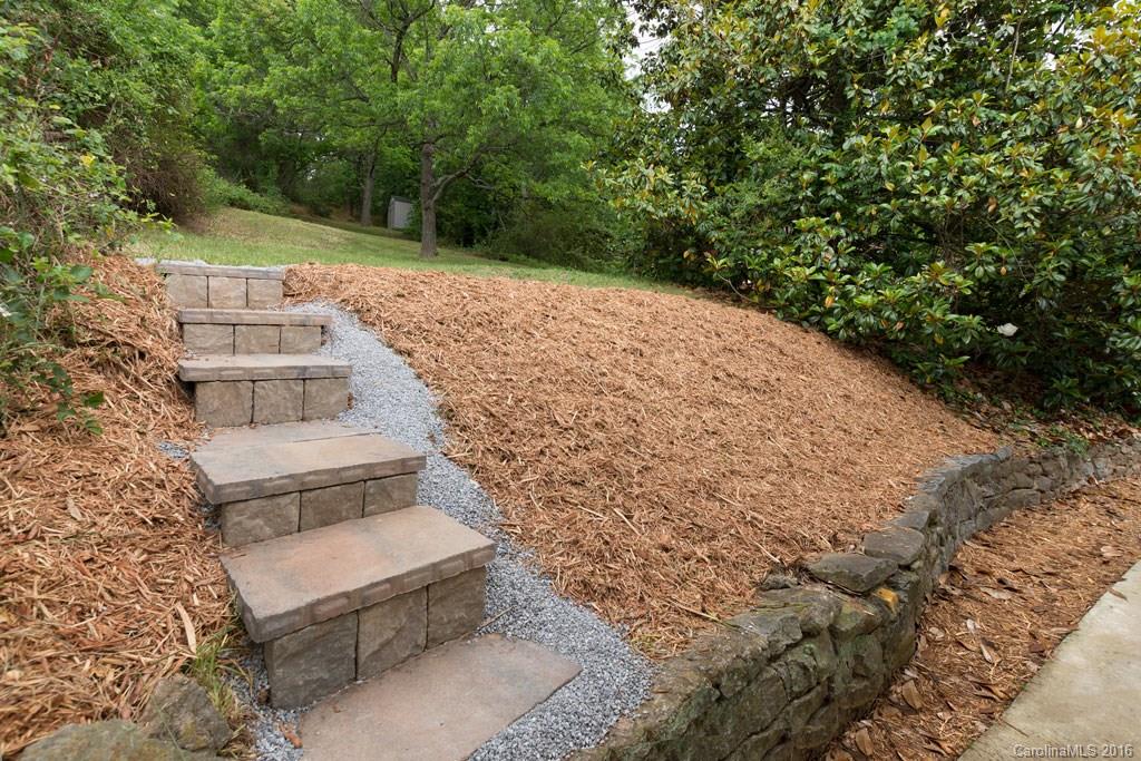 7 Killian Lane Asheville NC 28804
