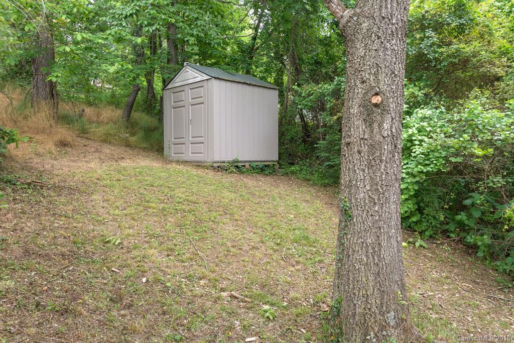 7 Killian Lane Asheville NC 28804