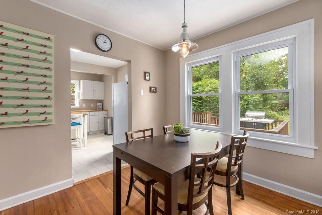 7 Killian Lane Asheville NC 28804