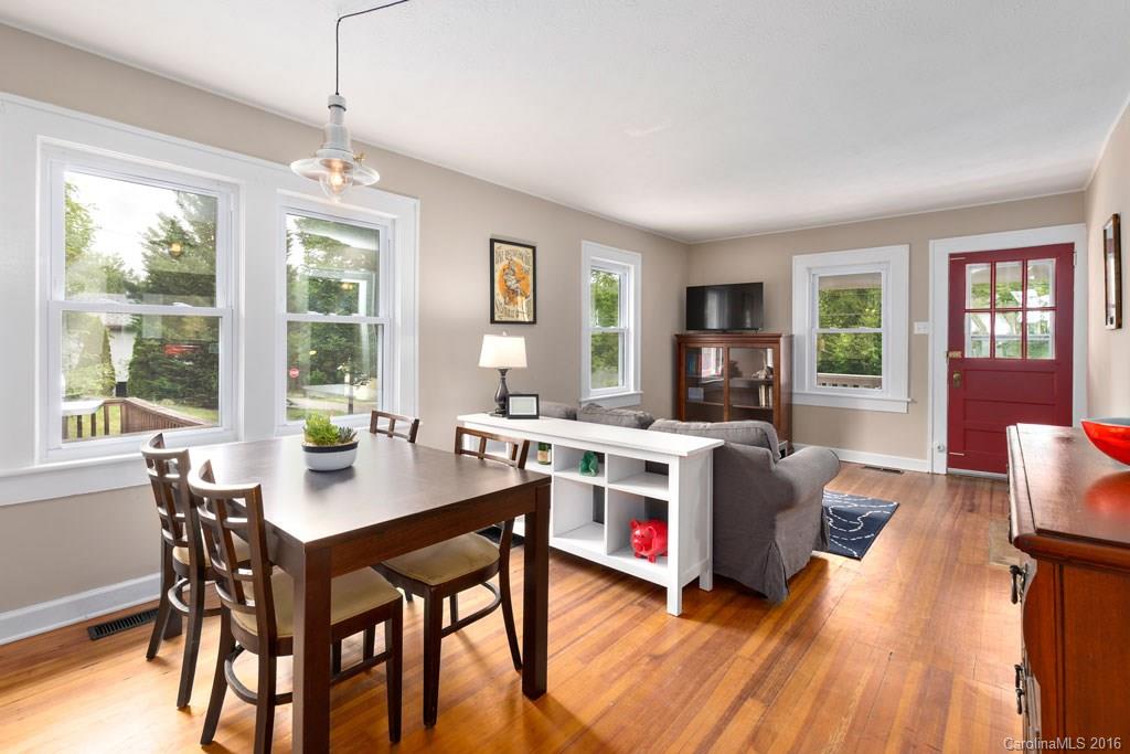 7 Killian Lane Asheville NC 28804