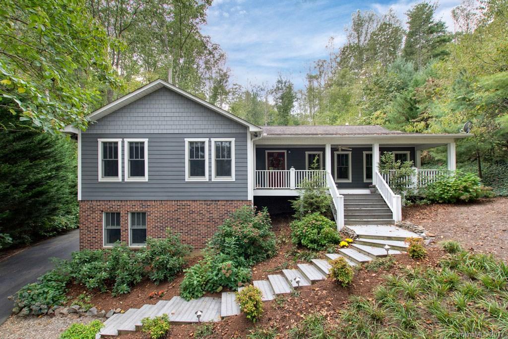 27 Oak Hollow Drive Asheville NC 28805