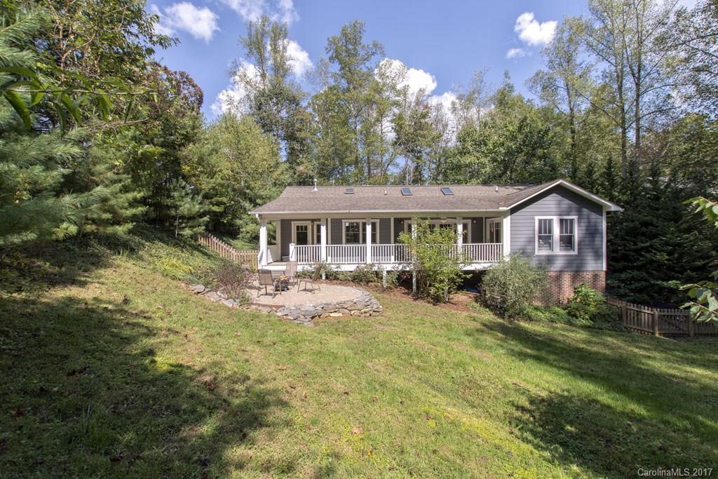 27 Oak Hollow Drive Asheville NC 28805