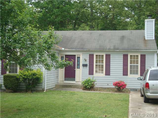 5917 Black Bear Court Charlotte NC 28214