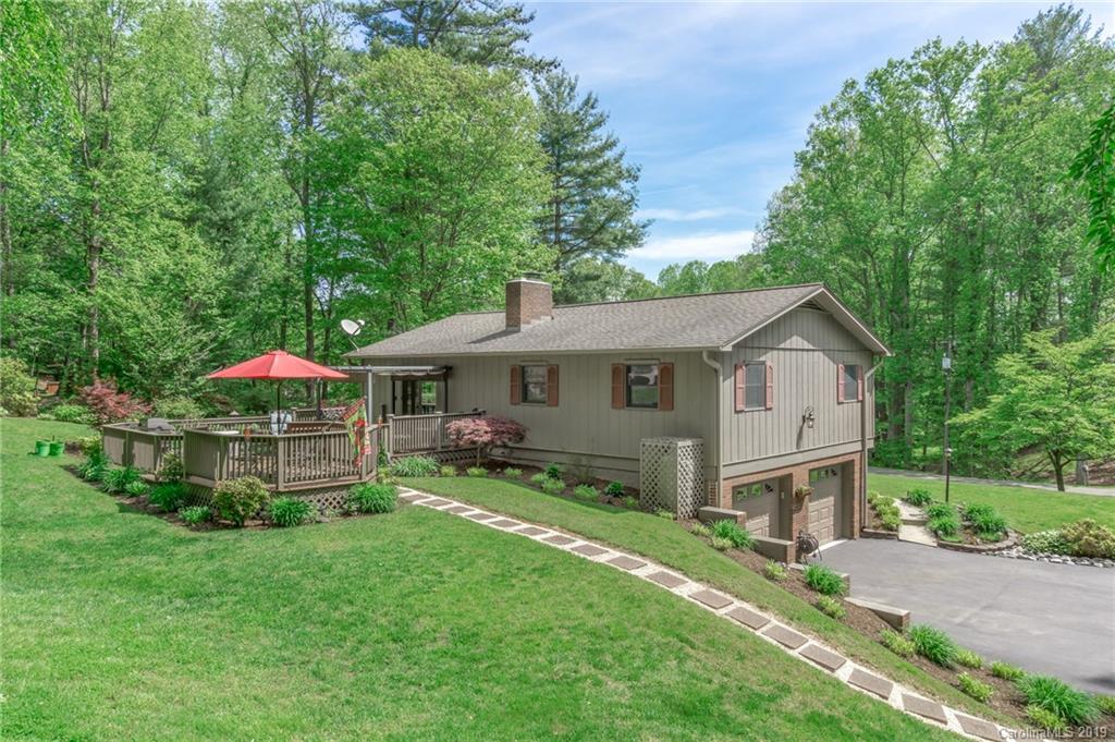 25 Buck Acres Drive Asheville NC 28806