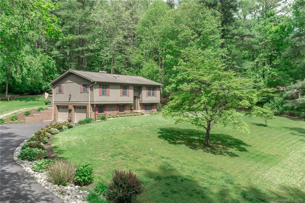 25 Buck Acres Drive Asheville NC 28806