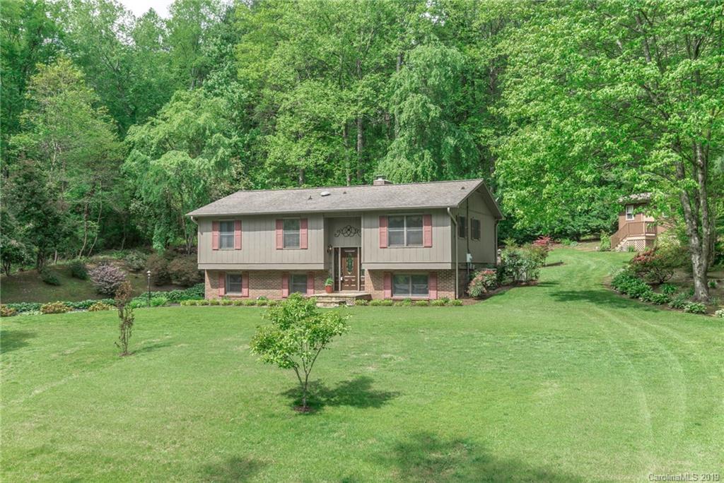 25 Buck Acres Drive Asheville NC 28806