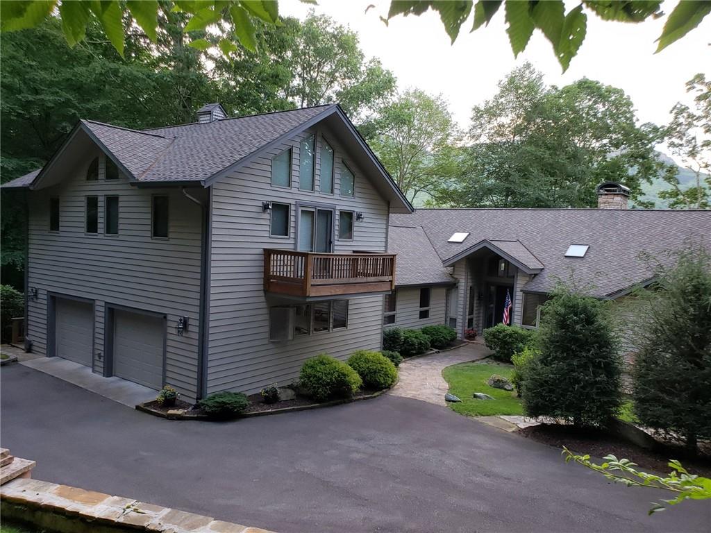 1104 Vista Way Linville NC 28646