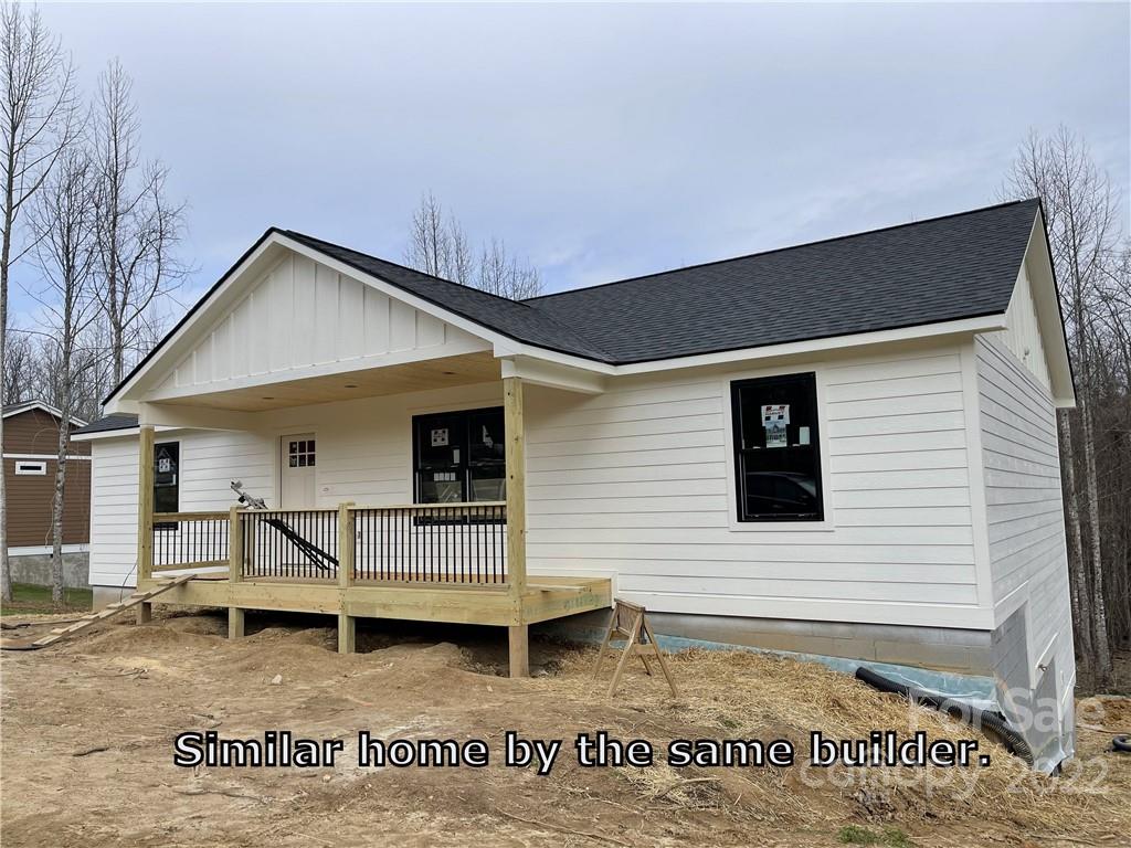 223 Walt Drive Hendersonville NC 28792
