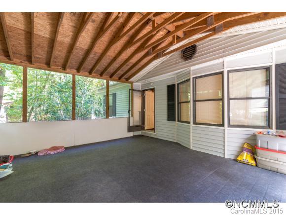 257 Laurelwood Lane Mills River NC 28759