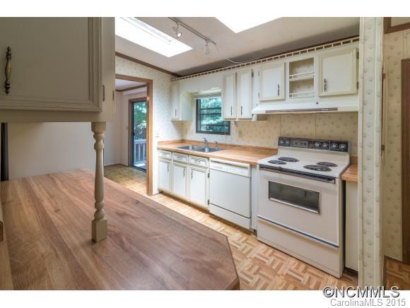 257 Laurelwood Lane Mills River NC 28759