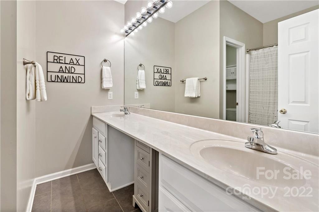 502 Cross Creek Drive Marion NC 28752