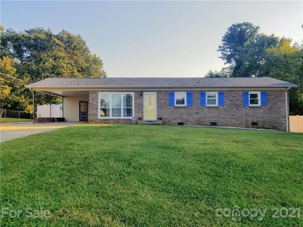 2628 32nd Avenue NE Hickory NC 28601
