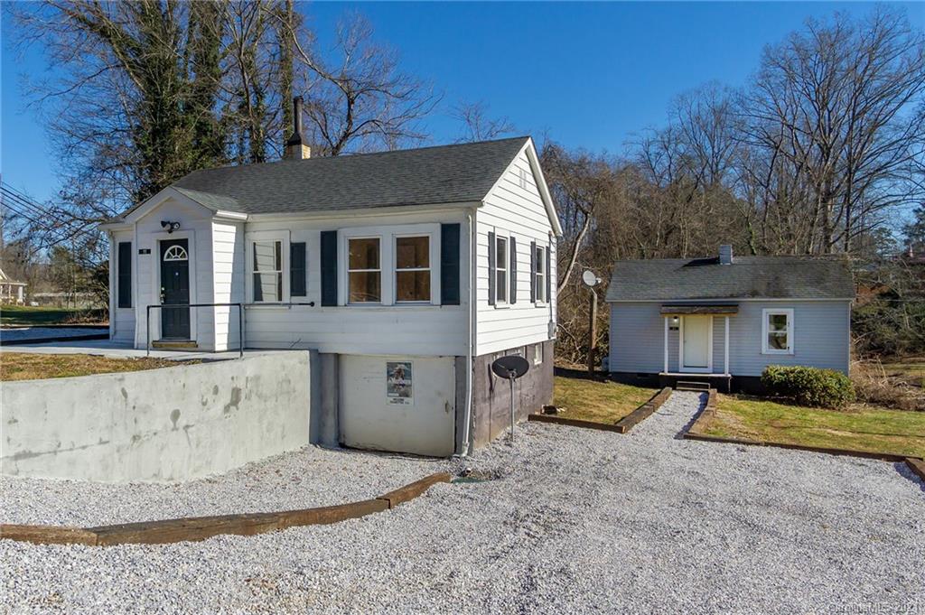 11 W Oak Street Marion NC 28752
