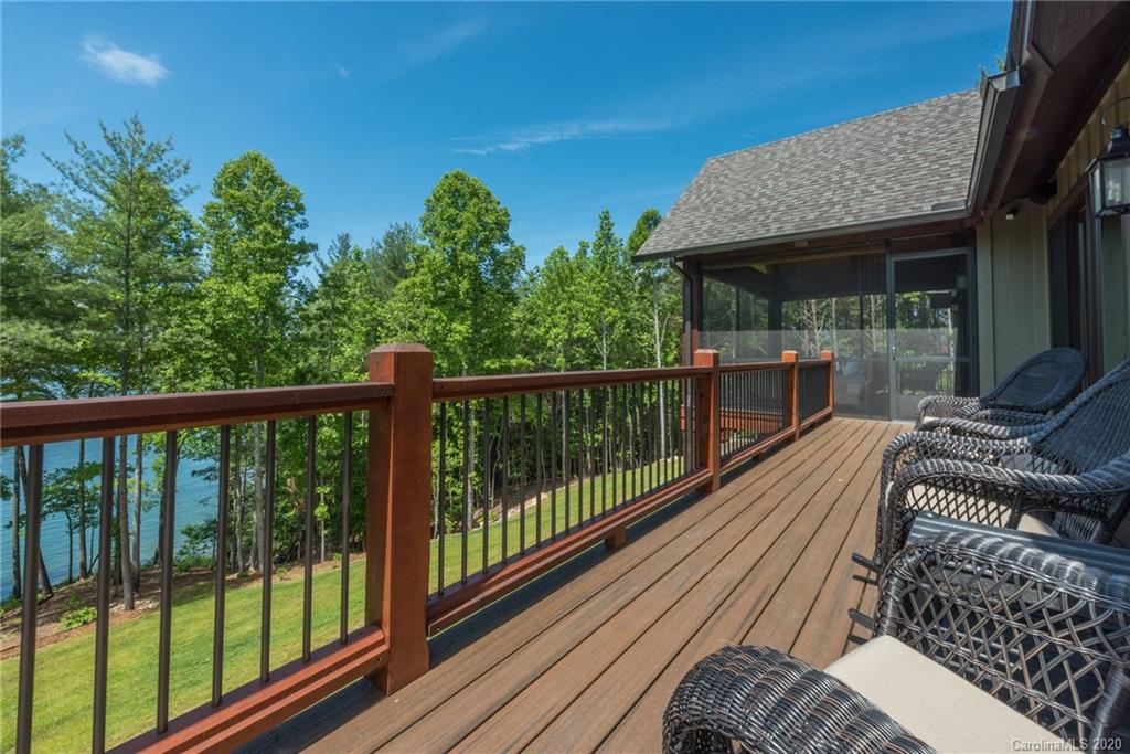 1643 Old Dry Creek Road Morganton NC 28655