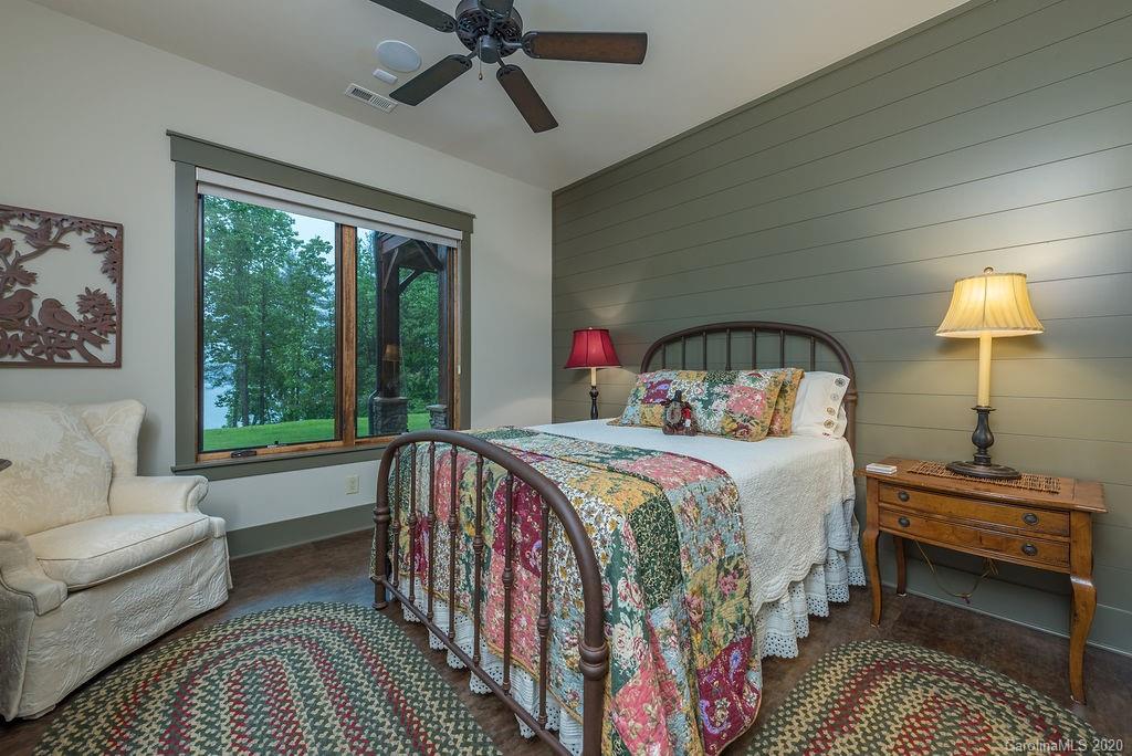 1643 Old Dry Creek Road Morganton NC 28655