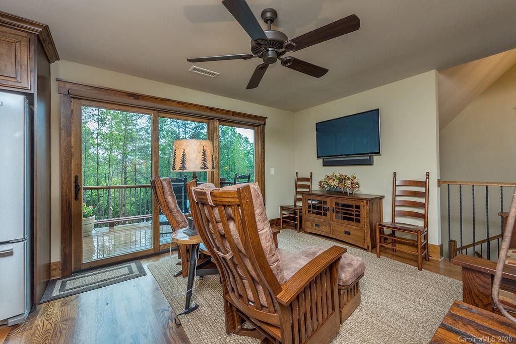 1643 Old Dry Creek Road Morganton NC 28655