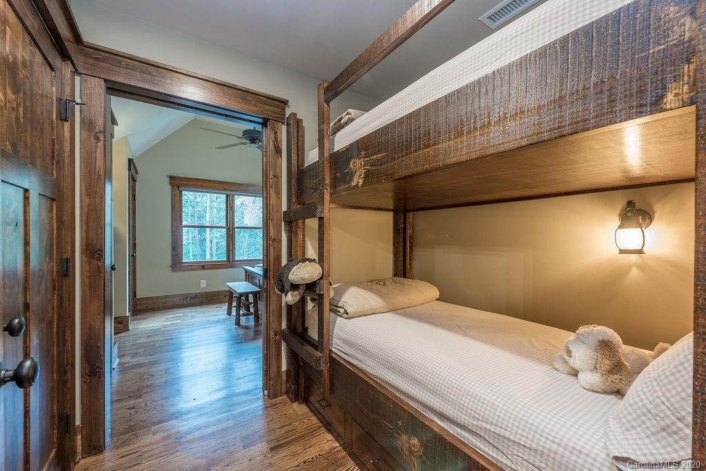 1643 Old Dry Creek Road Morganton NC 28655