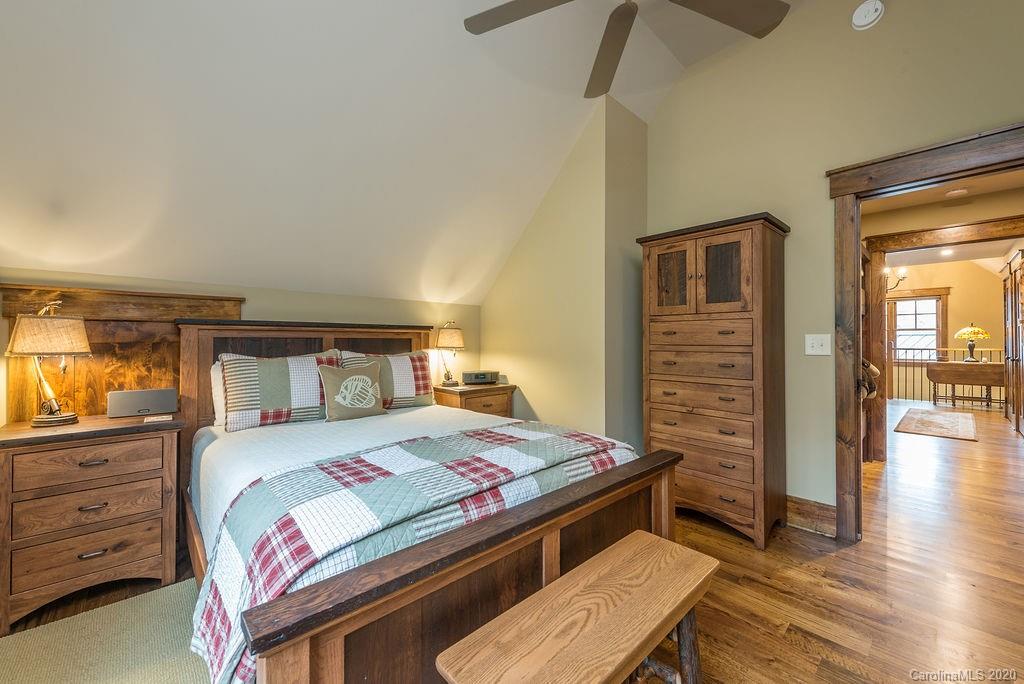 1643 Old Dry Creek Road Morganton NC 28655