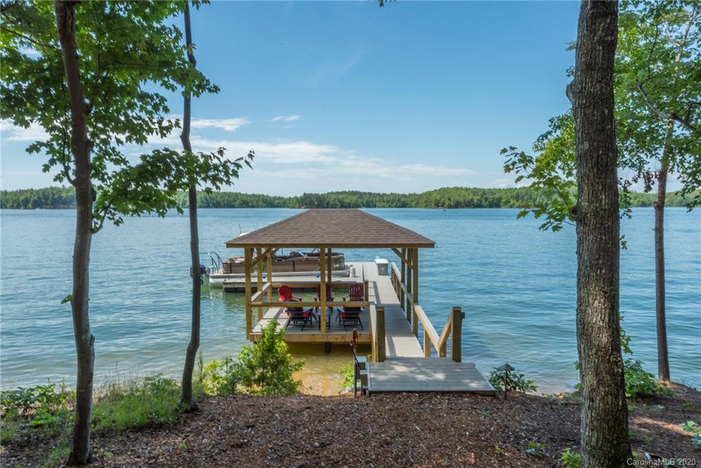 1643 Old Dry Creek Road Morganton NC 28655