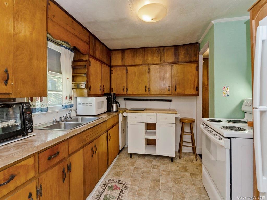 2 Forevermore Lane Asheville NC 28803