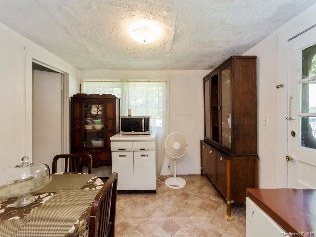 2 Forevermore Lane Asheville NC 28803