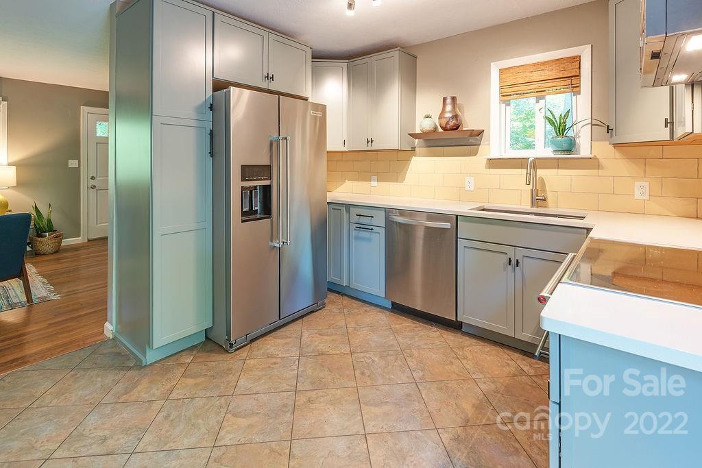 380 Pearson Drive Asheville NC 28801