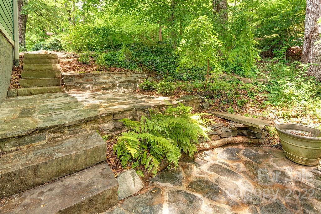 380 Pearson Drive Asheville NC 28801