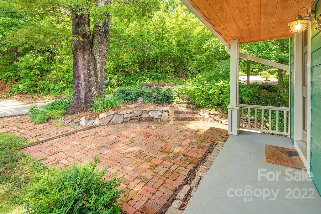 380 Pearson Drive Asheville NC 28801