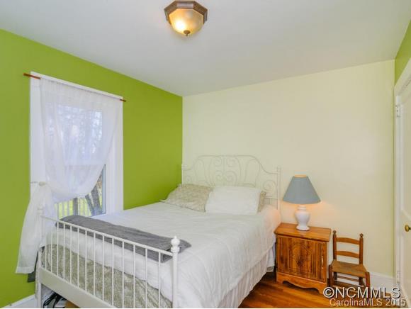 160 Oakdale Road Brevard NC 28712