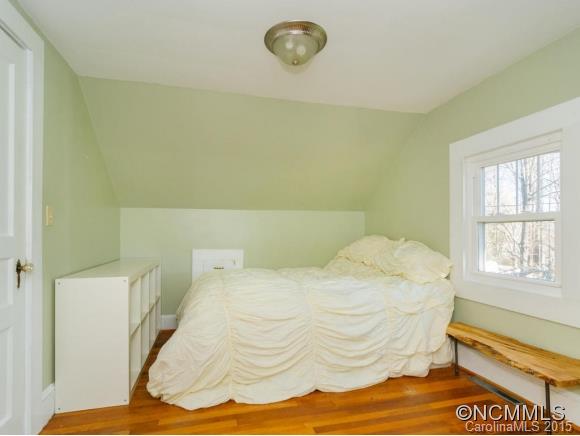 160 Oakdale Road Brevard NC 28712
