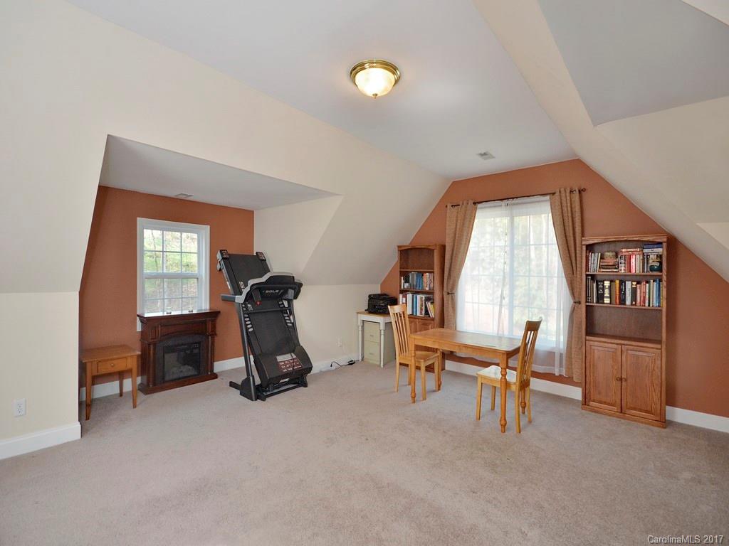 48 W Fairway Drive Etowah NC 28729