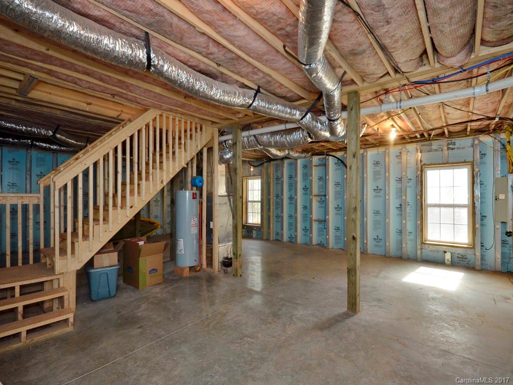 48 W Fairway Drive Etowah NC 28729