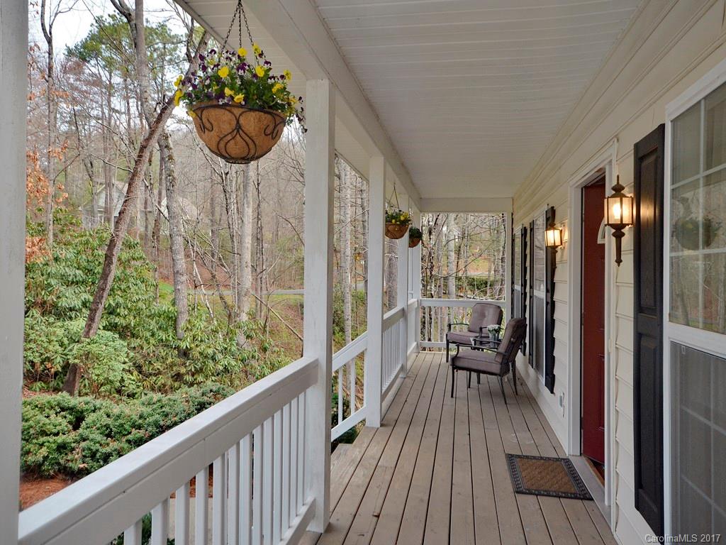 48 W Fairway Drive Etowah NC 28729