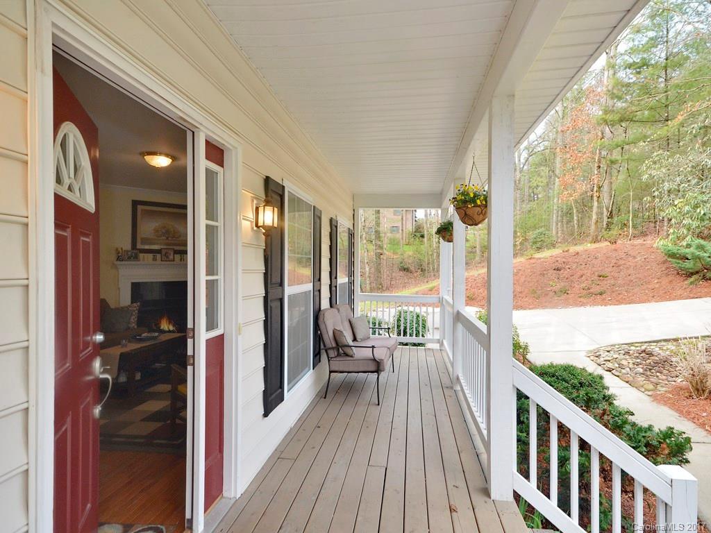 48 W Fairway Drive Etowah NC 28729