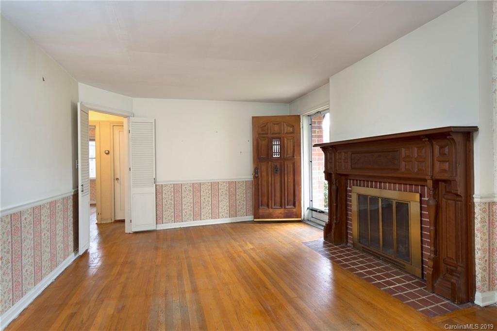 39 Chester Place Asheville NC 28806