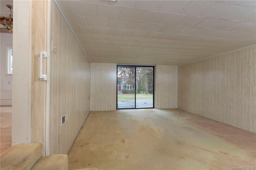 39 Chester Place Asheville NC 28806