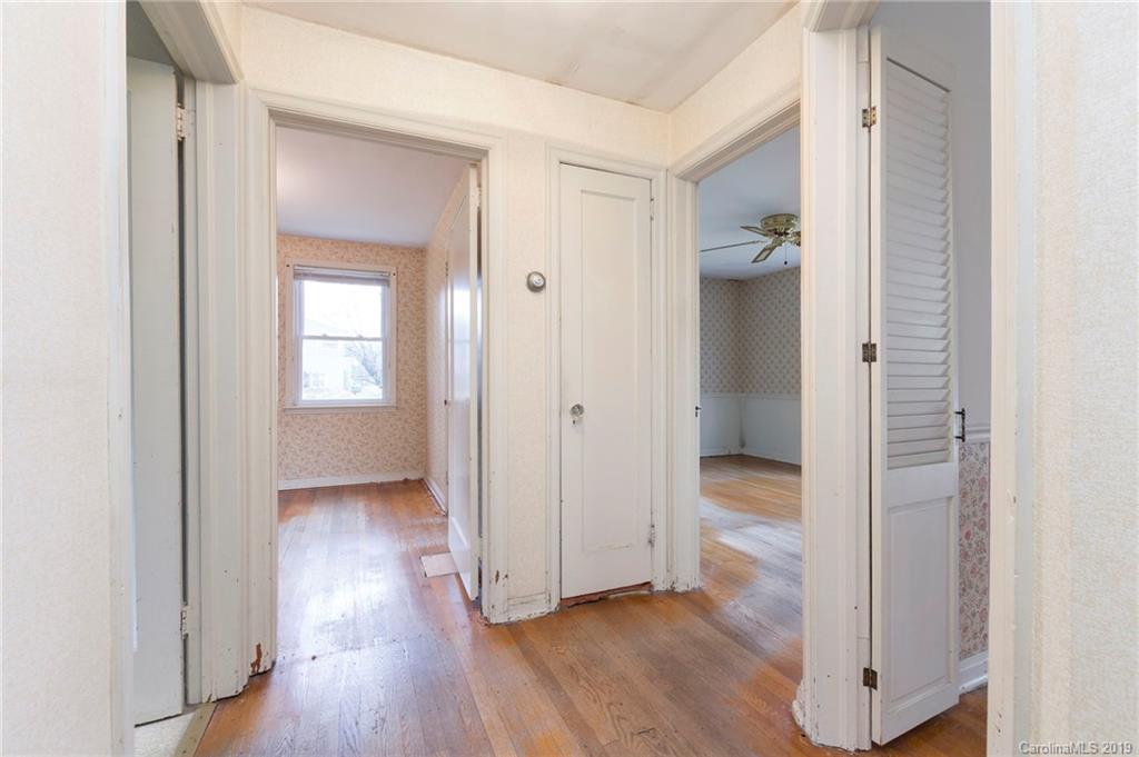 39 Chester Place Asheville NC 28806