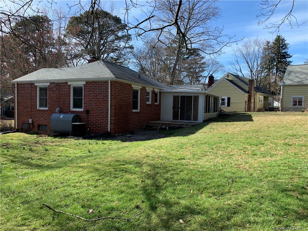 39 Chester Place Asheville NC 28806