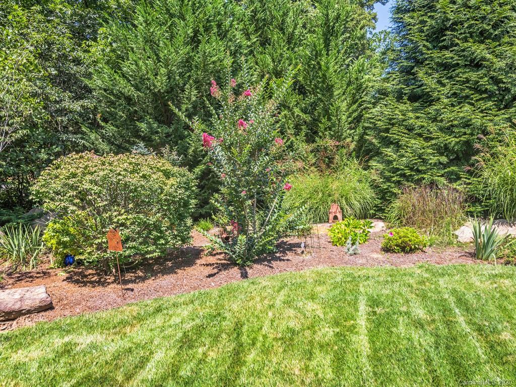 112 Twin Courts Drive Weaverville NC 28787