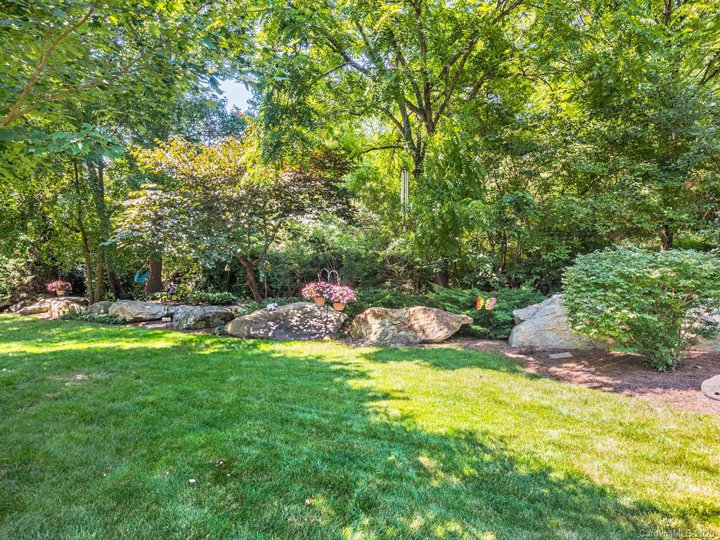 112 Twin Courts Drive Weaverville NC 28787