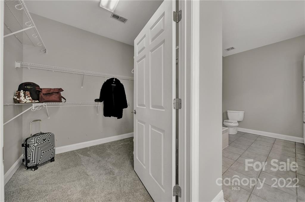 1437 Runnymede Lane Charlotte NC 28211