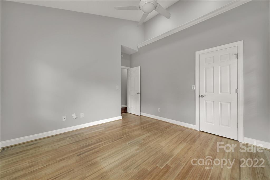 1437 Runnymede Lane Charlotte NC 28211