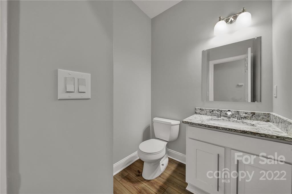 1437 Runnymede Lane Charlotte NC 28211