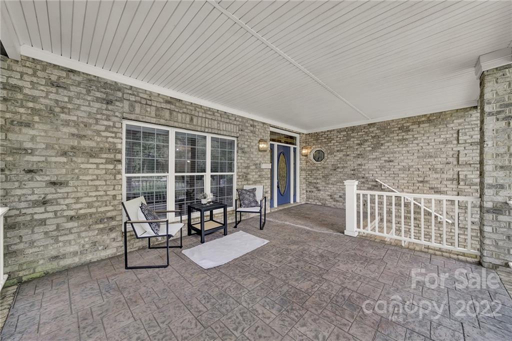 1437 Runnymede Lane Charlotte NC 28211