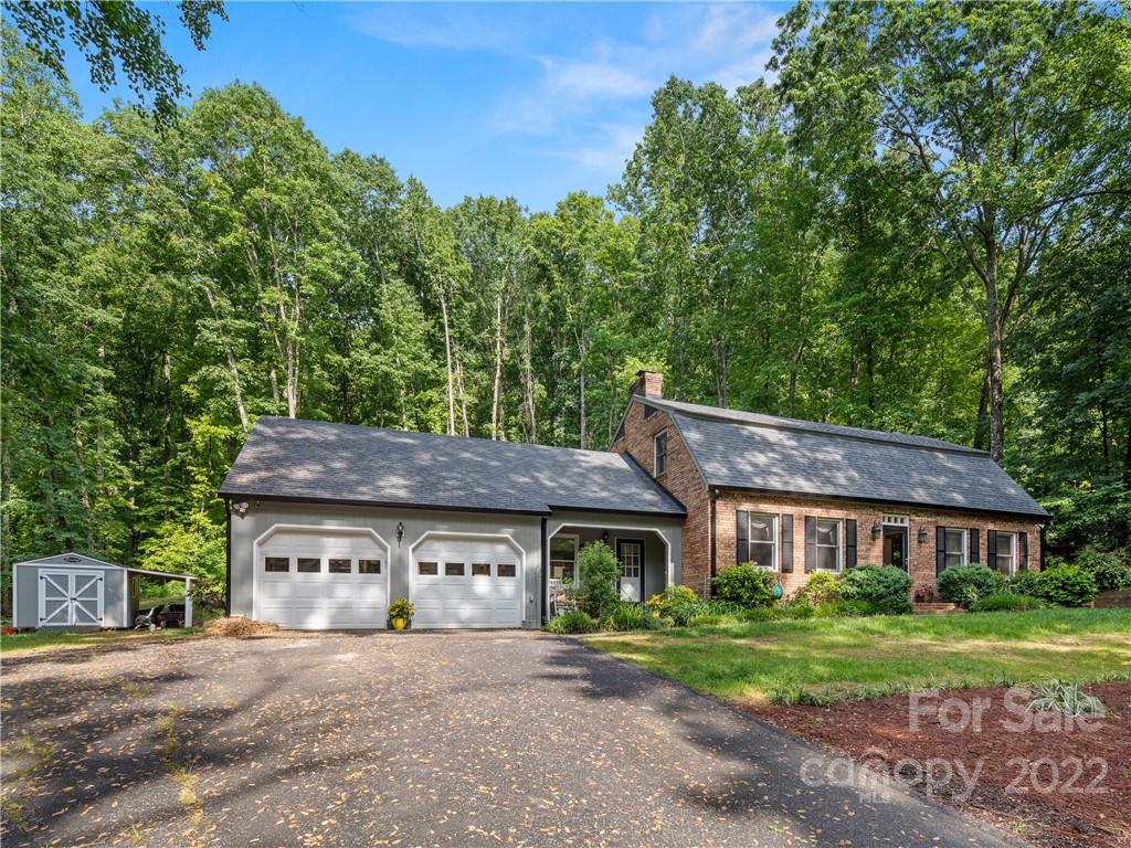 29 Woodmere Drive Arden NC 28704
