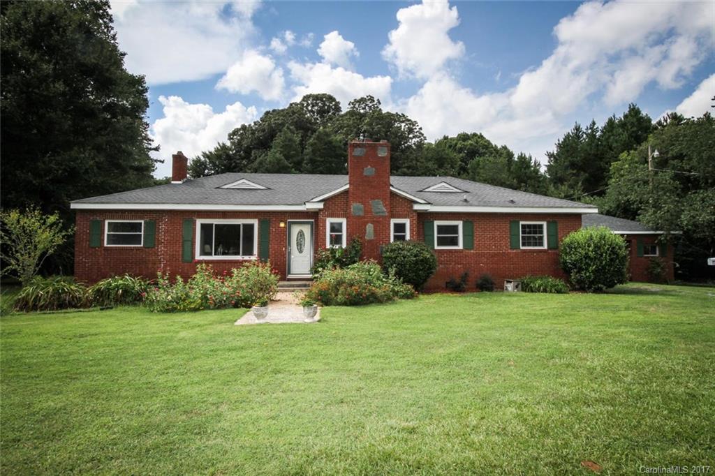 1525 Peachtree Road Charlotte NC 28216