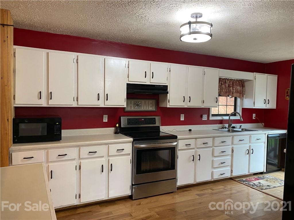 2475 Christopher Road Morganton NC 28655