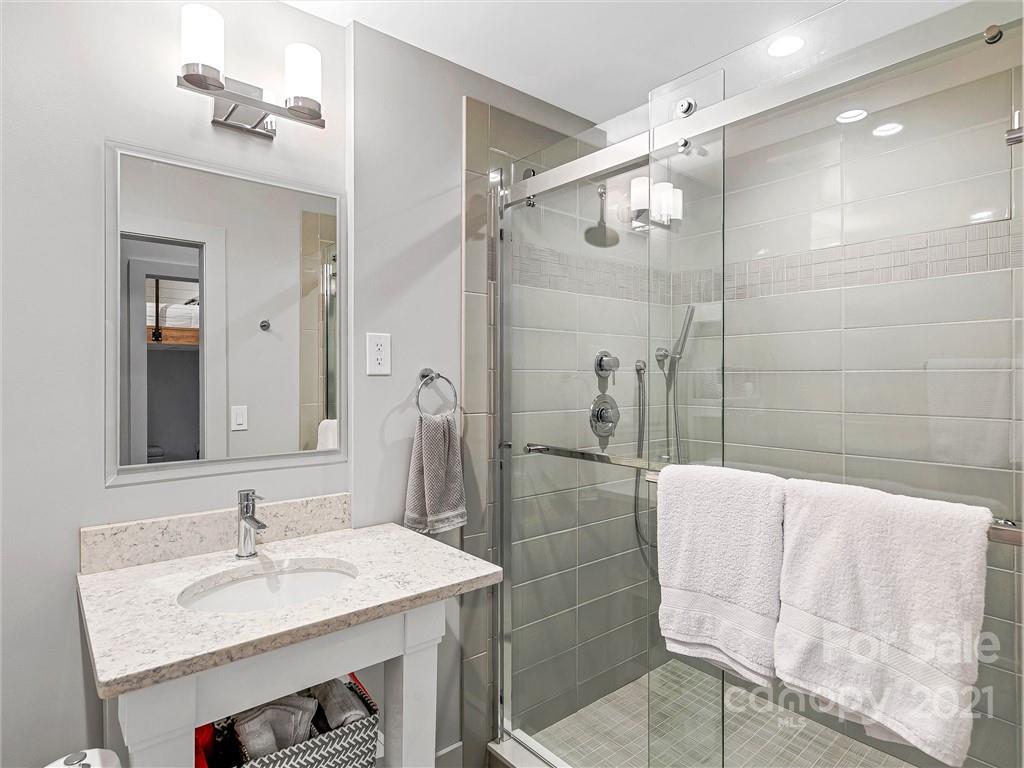70 Park Avenue N Asheville NC 28801