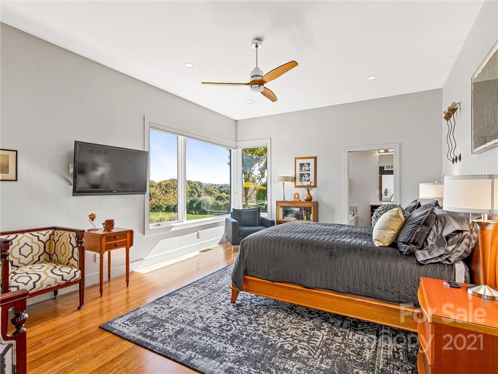 70 Park Avenue N Asheville NC 28801